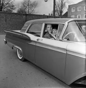 01202 Prints: Marty Wilde and his wife Joyce at their flat in Chiswick, London. 21st April 1960