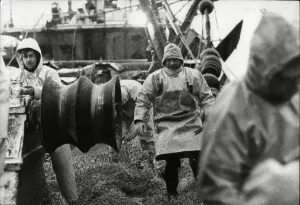 Mate Paul Wheeldon (left) at the winch of the trawler Ross Otranto off Iceland