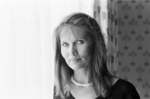 00939 Prints: Maud Adams, actress, who will be starring in new James Bond film Octopussy as title