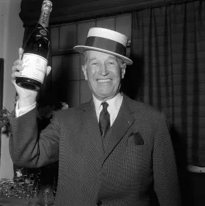 Maurice Chevalier Actor - Feb 1968 with people from the audience