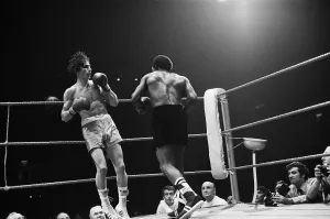 Maurice Hope v Carlos Herrera WBC World Super Welterweight Title