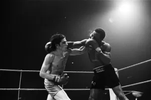 01147 Prints: Maurice Hope v Carlos Herrera WBC World Super Welterweight Title