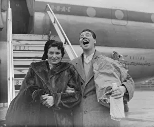 00002 Prints: Max Bygraves & Wife Return from US. 1951 B5705 / 3 vfr1