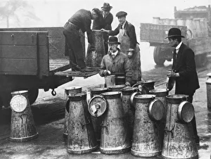 00907 Prints: May 1926 General Strike. The strike began on 4th May 1926