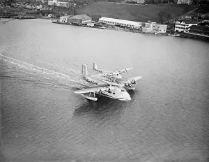 00474 Prints: The Mayo composite aircraft seen here during taxi-ing trials along the River Medway 19th
