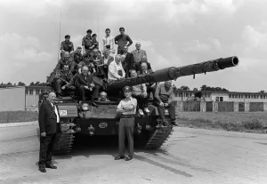 Regiment Prints: McDougall family In the 4th and 7th royal Dregoon guards a Yorkshire Armoured Regiment