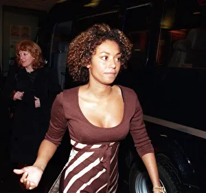 MEL B SCAREY SPICE APRIL 1998 THE SPICE GIRLS GOING TO THE APPARTMENT NIGHT CLUB IN