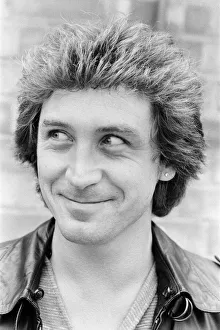 00450 Prints: Members of the British rock group The Who pose for pictures after new drummer Kenney