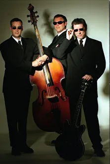 Musicians Prints: MEN IN BLACK FASHION. PIC SHOWS L-R MUSICIANS ROY PERCY