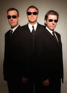 MEN IN BLACK FASHION. PIC SHOWS L-R MUSICIANS ROY PERCY
