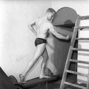 00062 Prints: Mens Health: Keep Fit: Body builder Larry Stevens seen have posing