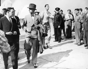 00087 Prints: Former MI6 officer Sir Paul Dukes seen here at Heston Airport just after returning