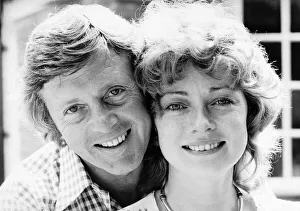 Presenters Prints: Michael Aspel TV Presenter with wife-to-be Elizabeth Power Actress DBase MSI