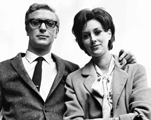 00151 Collection: Michael Caine Actor with Actress Sue Lloyd DBase