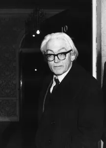 Michael Foot MP takes over as Employment Secretary in Harold Wilsons new cabinet