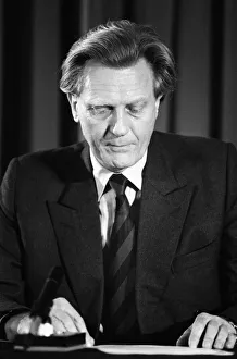 01028 Prints: Michael Heseltine, giving a press conference following his resignation as Minister for