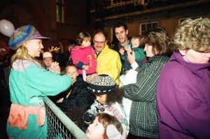 00887 Prints: Michaela Strachan switches on the Christmas lights at Broad Street Mall, Reading