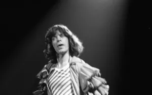 00377 Prints: Mick Jagger performing on stage during a Rolling Stones concert at at New Bingley Hall