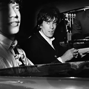 00882 Prints: Mick Jagger of the Rolling Stones pop group departs from Wormwood Scrubs after he arrived