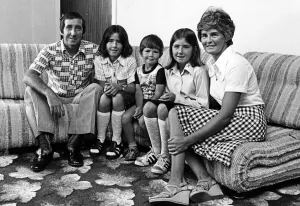Middlesbrough Prints: Middlesbrough FC physiotherapist Jimmy Headridge and his wife Margaret with their