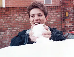 Premiership Prints: Middlesbrough legend Juninho comes to terms with the Teesside weather as he sees snow for