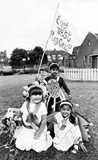 00653 Collection: Middlesbroughs first multi cultural summertime festival at the Abingdon Road School