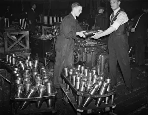 Cigarette Prints: Midlands munitions factory 3rd October 1939 A party of London