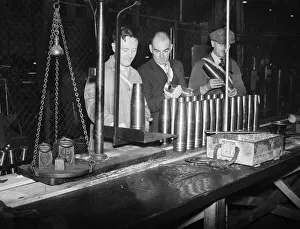 01248 Prints: Midlands munitions factory 3rd October 1939 A party of London