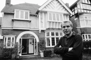 00719 Prints: Mike Prince, ATV Midlands Presenter pictured at his edwardian home which is for sale in