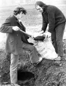 Miner Arthur Knox, 21 and his friend 23 year old Anthony Proudlock digging for coal
