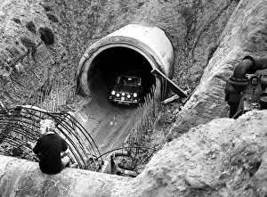 00097 Prints: Minis in Coventry sewers during the filming of The Italian Job'film