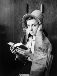00001 Prints: When Miss 1800 first put up her black hair she wore a bonnet of split straw like this