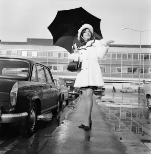 00032 Prints: Miss Canada, 21 year old Jacqui Perring from Ontario arrived at Heathrow