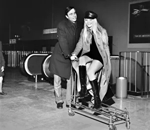 Miss World Prints: Miss World, alias Eva Rueber-Staier - Miss Austria 20, arrived back in London Airport