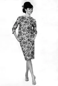 00060 Prints: Model Merriel Weston wearing a floral patterned top and matching skirt. May 1964 P007544