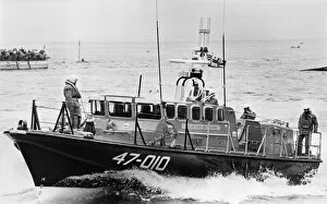 Images Dated 15th July 1986: A modern self righting lifeboat, the Tyne class lifeboat 47-010 RFA Sir Galahad, at Tenby