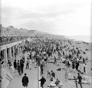 Rockers Prints: Mods and Rockers clash on Brighton beach during 1964 bank holiday