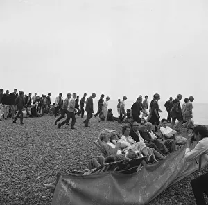 00540 Prints: The mods and rockers were two conflicting British youth subcultures of the early to