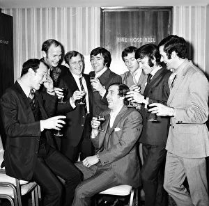 00399 Prints: Morris Keaton (not pictured) Businessman & Spurs Fan, throws a party at the Hilton Hotel