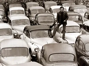 Morris Minor - Motors Motor Cars Cars scrapyard of Morris Minors Charles