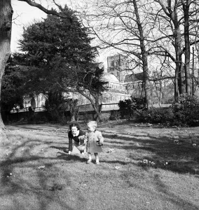 Mother and her little boy playing in the park at St. Albans. March 1952 C1266-003