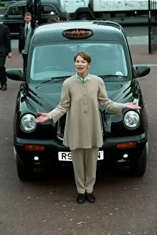 Images Dated 14th October 1997: Motor Show October 97 Glenda Jackson junior transport minister standing in front of