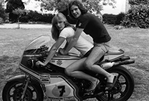 Motorcycle champion Barry Sheene at home with 1976 girlfriend Stephanie McClean