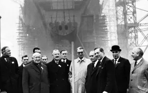 Ocean Prints: MPs and Cunard officials visit to John Brown for a progress report on the Q4