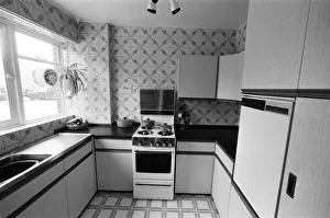 Kitchen Prints: Mrs Singleton of Croydon has had her kitchen done up by a new cheap method that entails