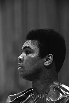 01027 Prints: Muhammad Ali training at Caesars Palace ahead of his non-title fight against Britain