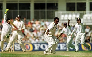Muttiah Muralitharan celebrates taking wicket August 1998 of Ian Salisbury in