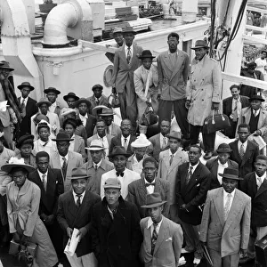 West Indies Prints: Nearly 700 West Indian men, women and children arrive at Plymouth on SS Auriga in a mass