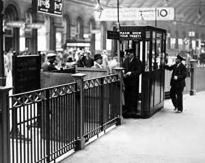Tickets Prints: New barrier and ticket office bought into operation in the main square at the central