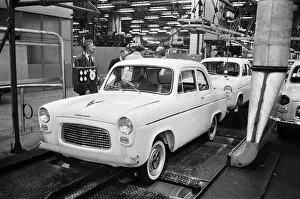 1959 Prints: New Ford Anglia cars coming off the production line at the new Ford paint
